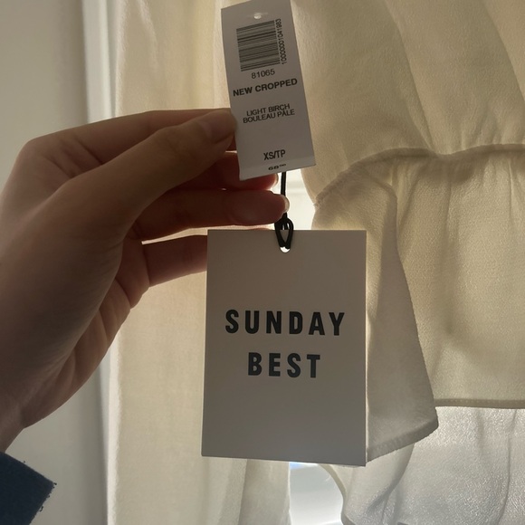 Sunday Best white long sleeve blouse ππ - Picture 1 of 3